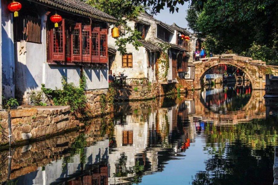 逃离狂热地带